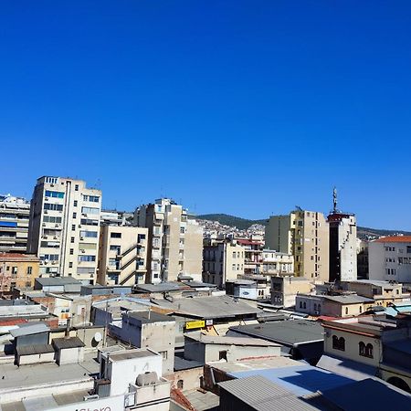 Modiano Studios Center-Your Urban Stay Thessaloniki Buitenkant foto