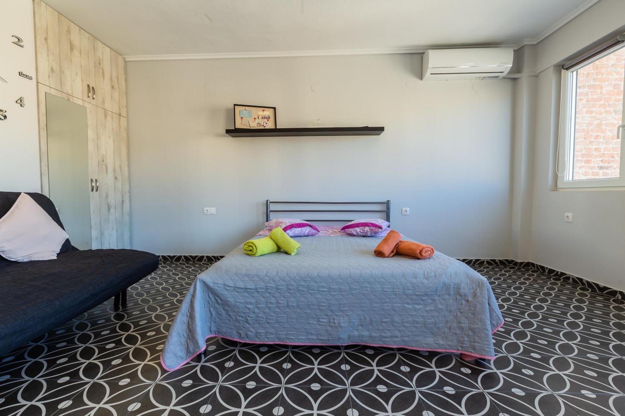 Modiano Studios Center-Your Urban Stay Thessaloniki Buitenkant foto