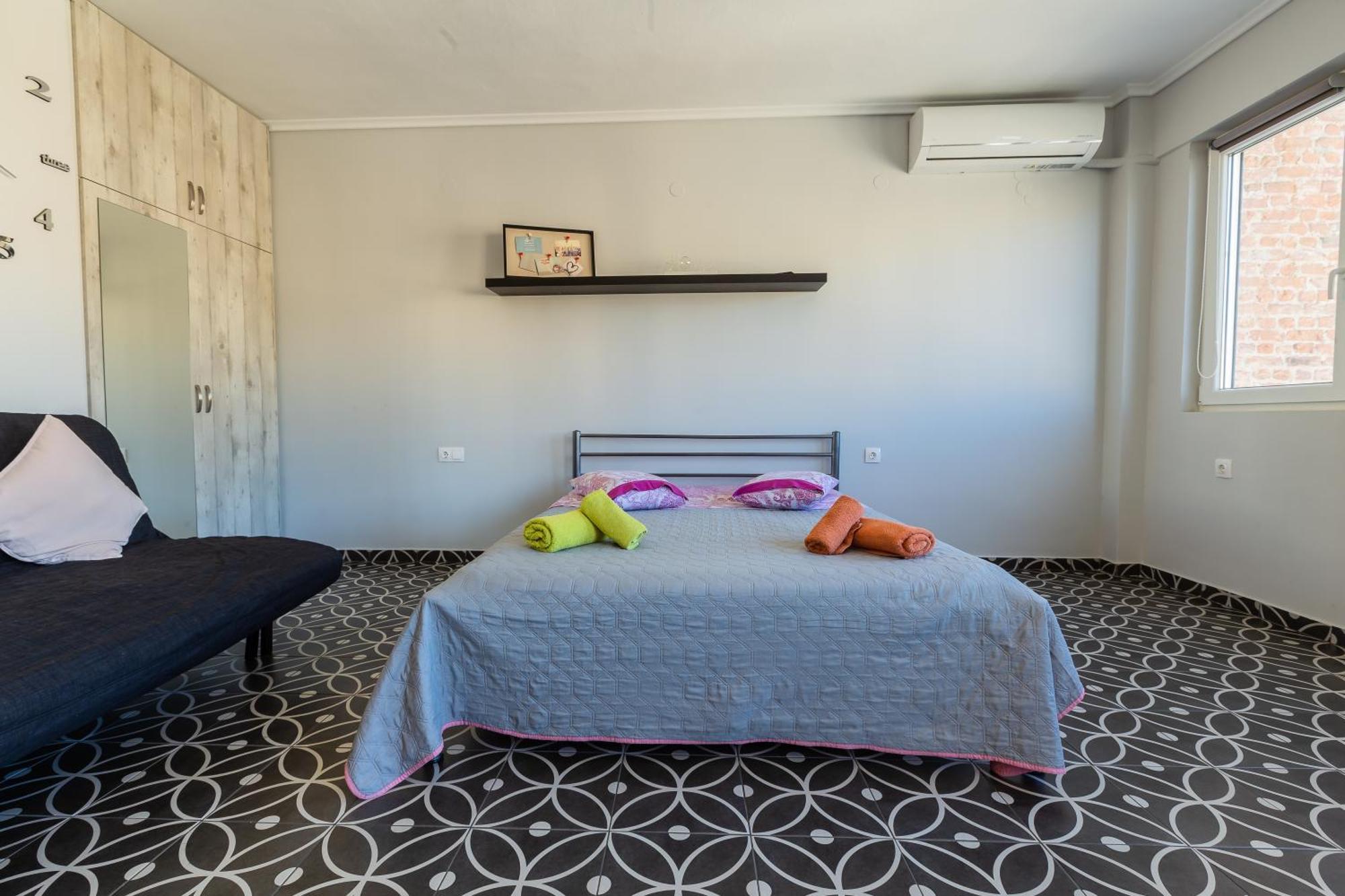 Modiano Studios Center-Your Urban Stay Thessaloniki Buitenkant foto