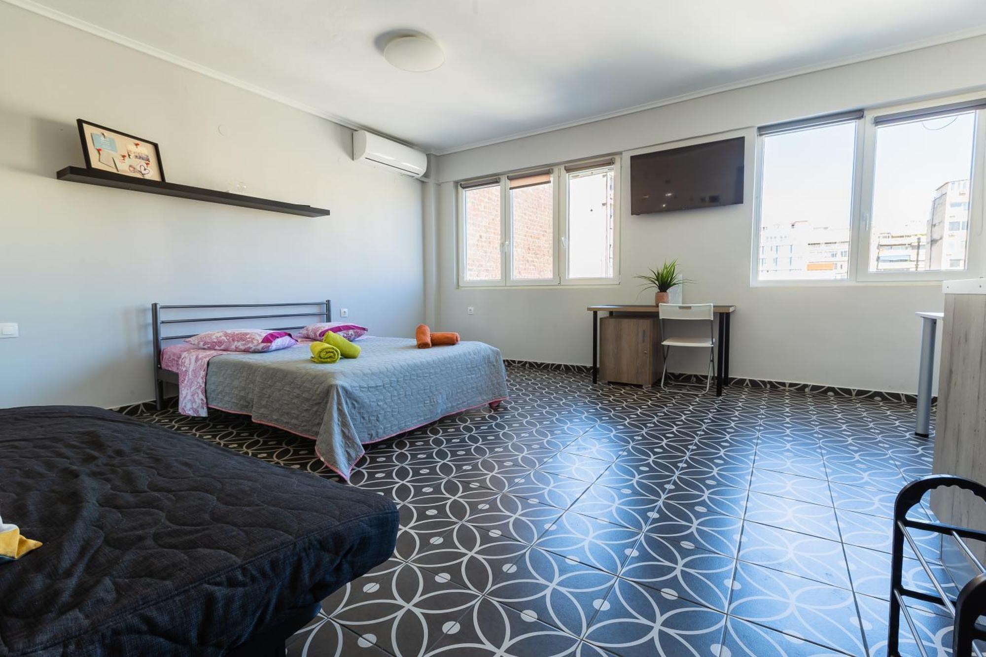 Modiano Studios Center-Your Urban Stay Thessaloniki Buitenkant foto