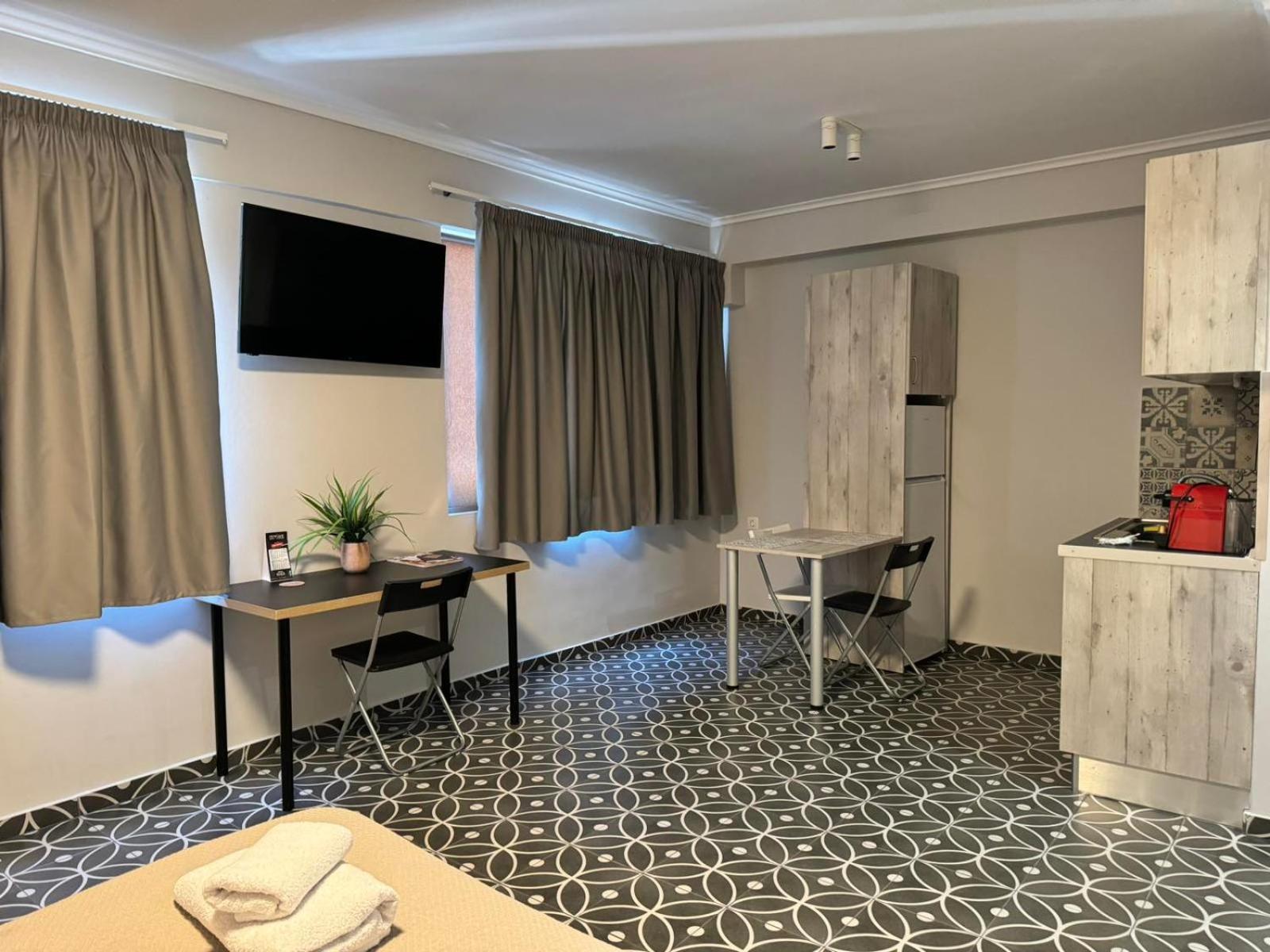 Modiano Studios Center-Your Urban Stay Thessaloniki Buitenkant foto